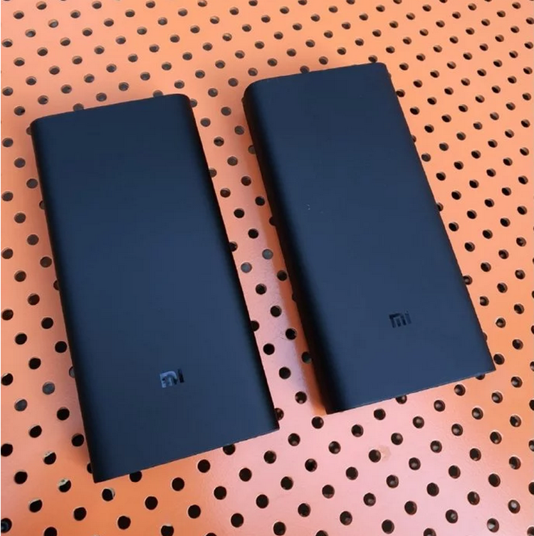 Mi Power Bank 3 Pro, Bản Nâng Cấp Của Gen 3 20000mAh Với Sạc Nhanh 50W Và 3 Cổng Output