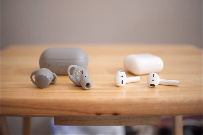 Tại Sao Apple, Microsoft Và Google Lại Sản Xuất earbuds Trong Khi Sony, Samsung, Xiaomi Hay Sennheiser Đều Chọn Kiểu Dáng In-Ear Cho True Wireless?
