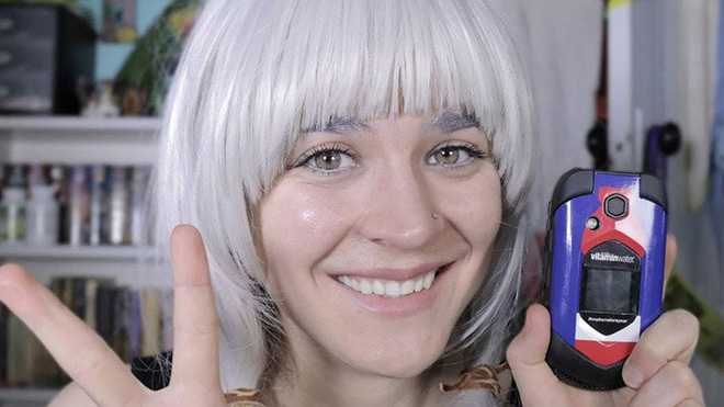 Gặp Người Phụ Nữ Vừa Nhận Thưởng 2,3 Tỷ Đồng Sau Khi Nhịn Dùng Smartphone 8 Tháng Trời