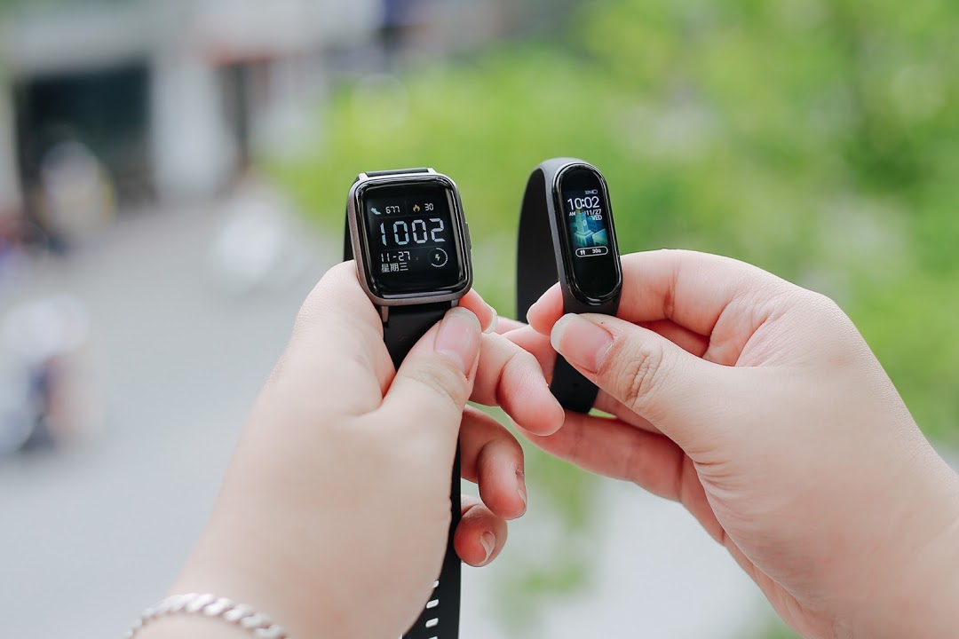 Trên Tay Haylou LS01, Chiếc Smartwatch Bình Dân, Giá Chỉ 500.000 Đồng