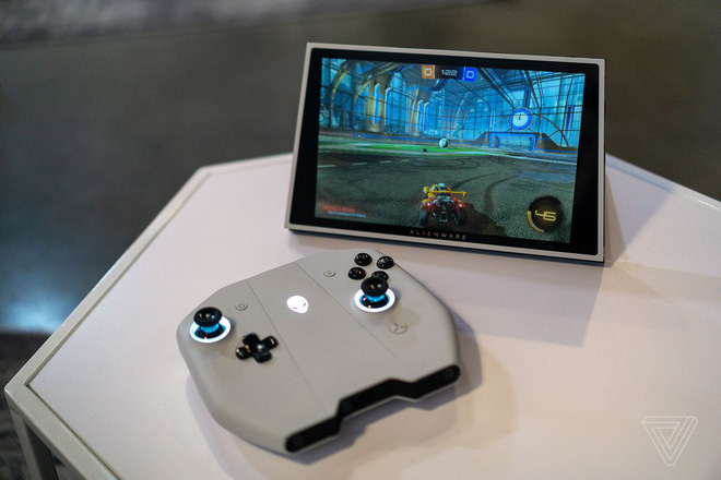 [CES 2020] Alienware Giới Thiệu Concept UFO: Thiết Bị Di Động Có Thể Chơi Game PC