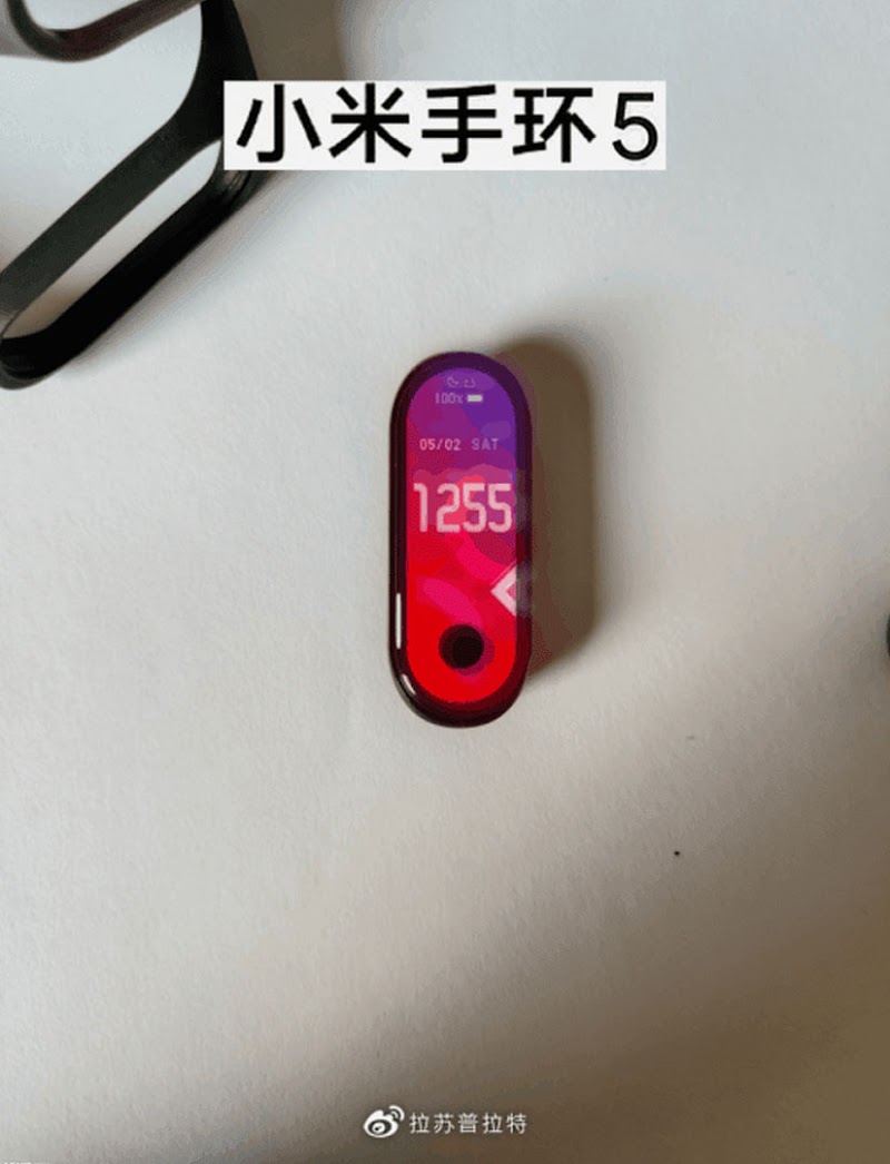 Xiaomi Mi Band 5 Xuất Hiện Hình Ảnh Thực Tế Với Màn Hình Đục Lỗ Và Có Kích Thước 1.2 Inch